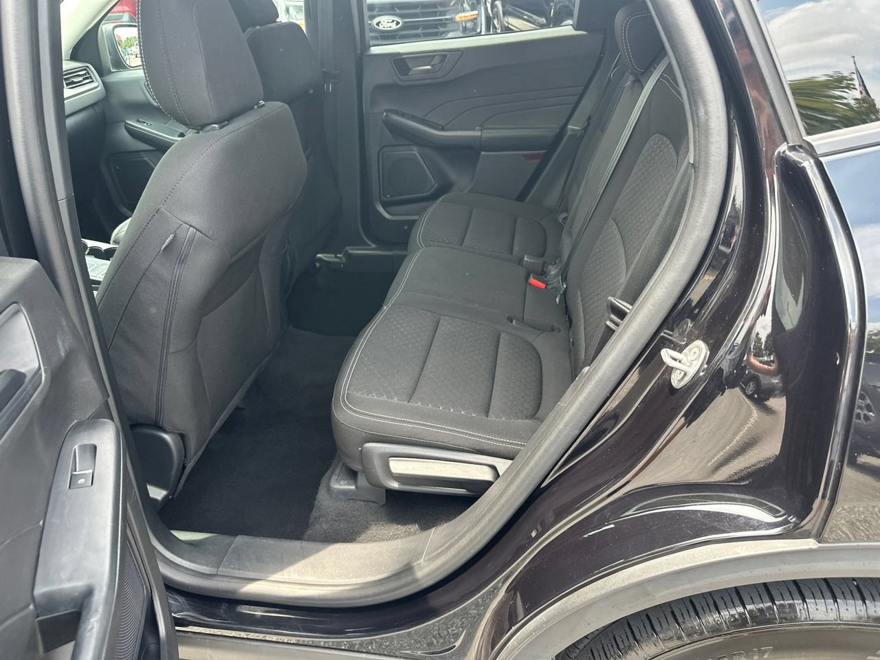 Certified 2024 Ford Escape Active AWD/4WD image 23