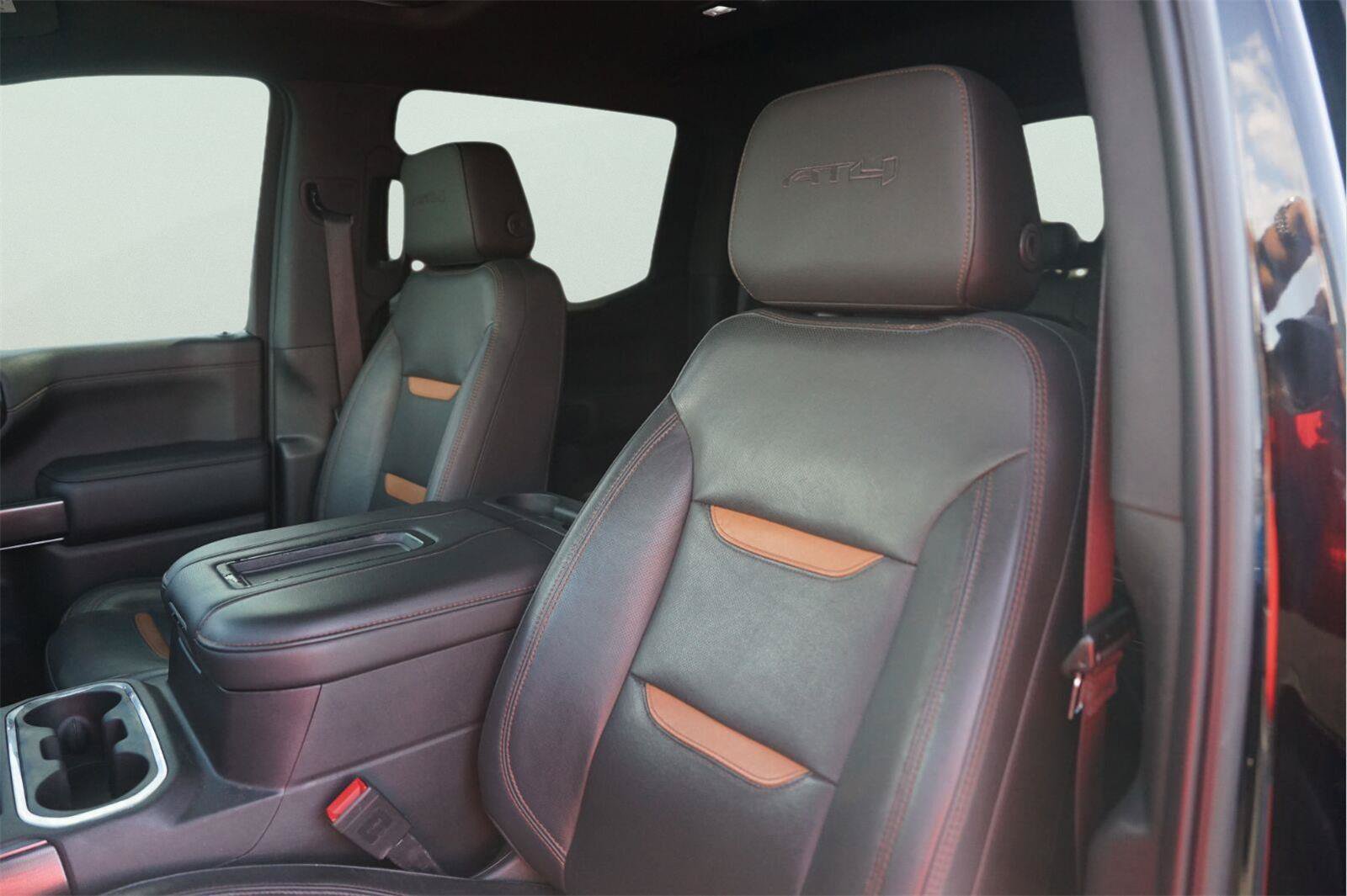 Used 2020 GMC Sierra 1500 AT4 w/ AT4 Premium Package AWD/4WD image 10