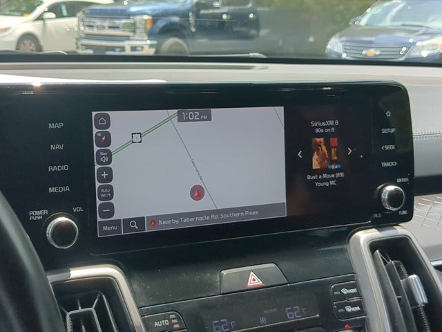 Used 2023 Kia Sorento S w/ Panoramic Sunroof Package FWD image 21