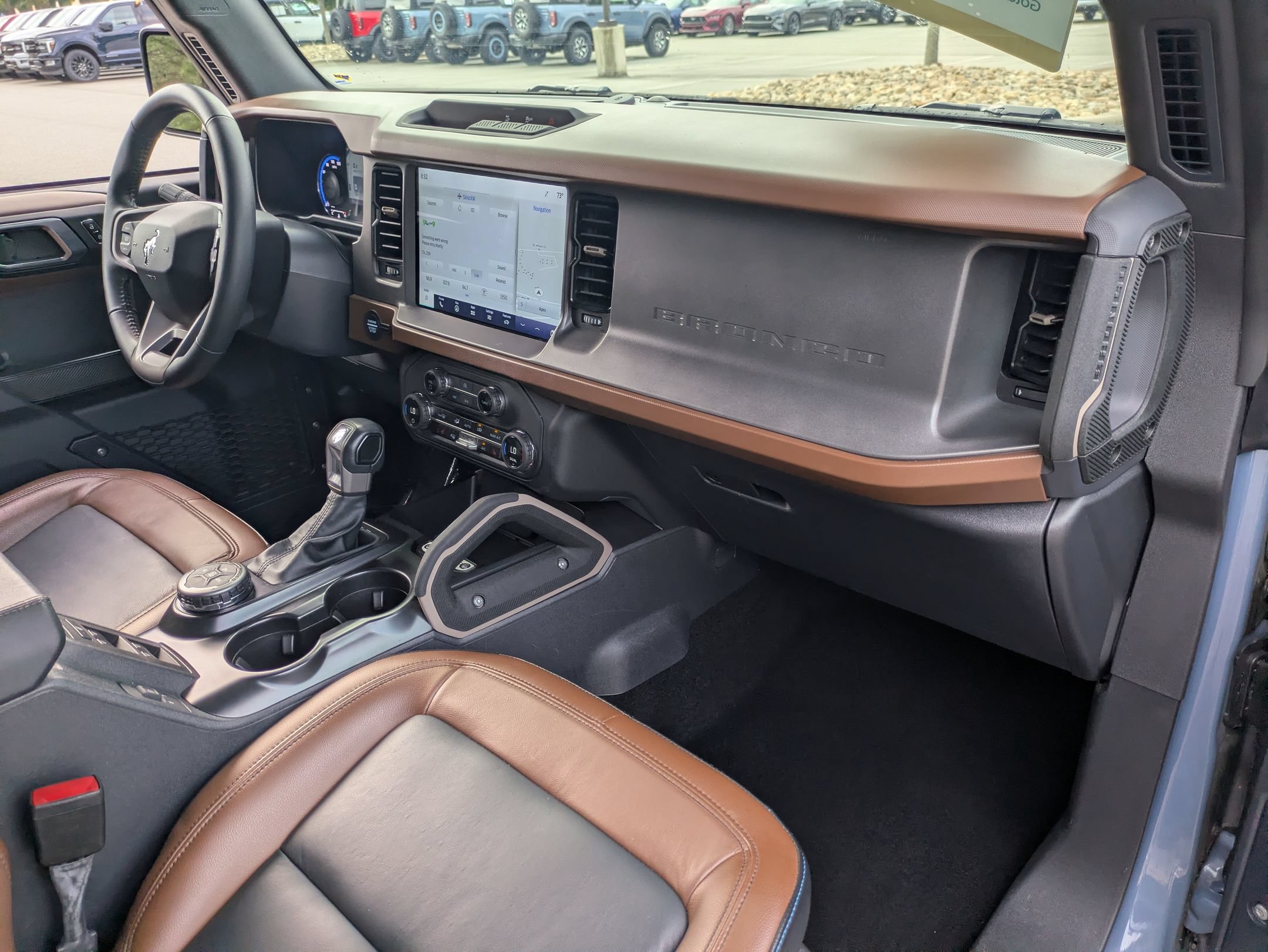 Certified 2024 Ford Bronco Outer Banks AWD/4WD image 40