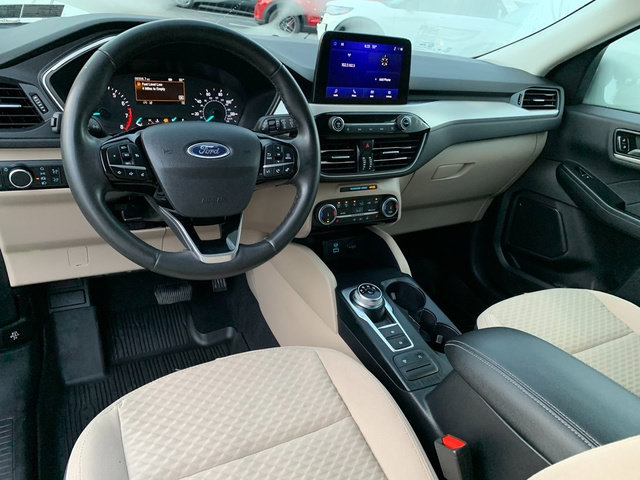 Certified 2022 Ford Escape SE AWD/4WD image 18