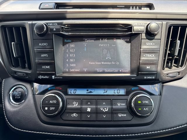 Used 2018 Toyota RAV4 XLE w/ Plus Extra Value Package AWD/4WD image 27