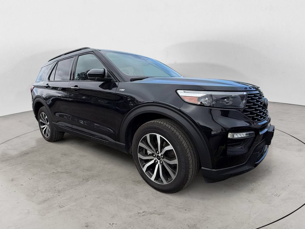 Certified 2023 Ford Explorer ST-Line AWD/4WD image 6