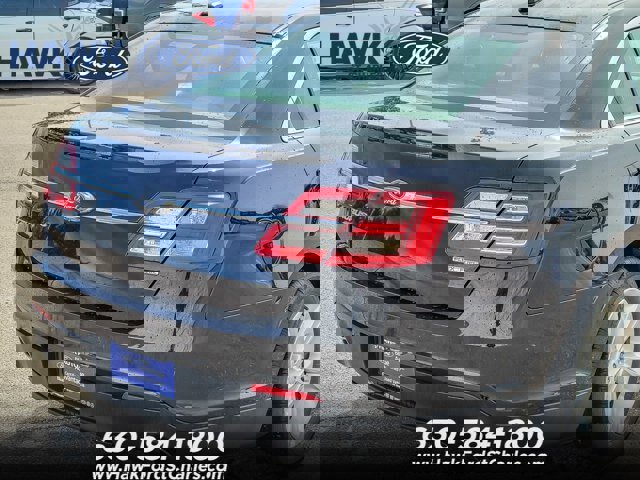 Certified 2017 Ford Taurus SE image 6