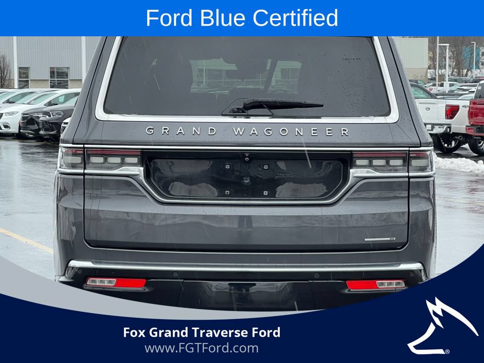 Used 2024 Jeep Grand Wagoneer L Series III AWD/4WD image 43