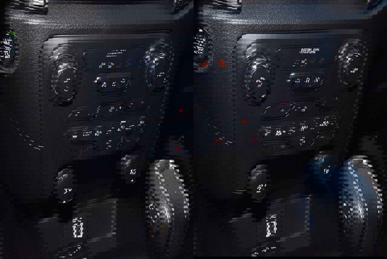 Certified 2022 Ford Ranger Lariat w/ Tremor Off-Road Package image 31