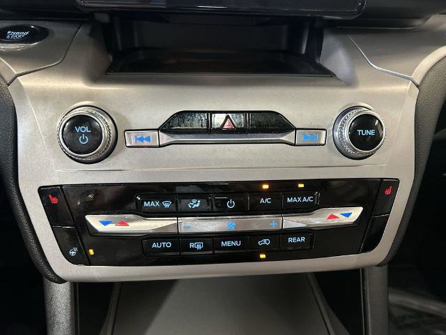Certified 2023 Ford Explorer XLT w/ Equipment Group 202A AWD/4WD image 19