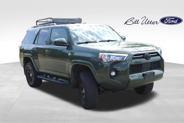 Used 2021 Toyota 4Runner Trail Special Edition AWD/4WD image 3