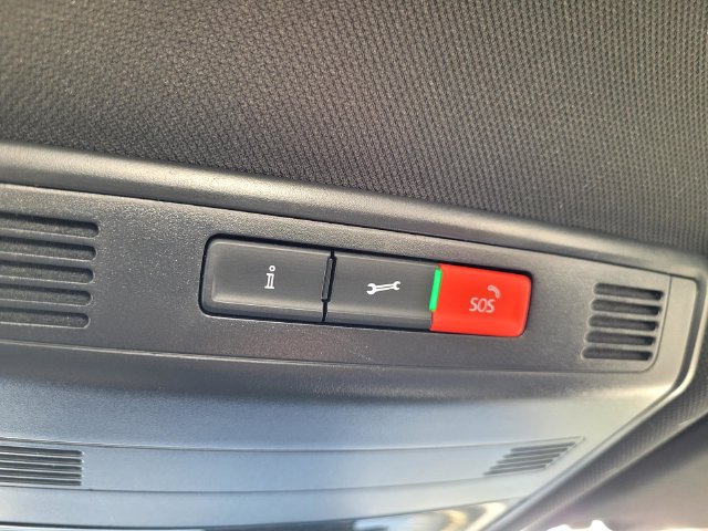 Used 2025 Volkswagen Jetta Sport FWD image 15