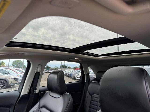 Certified 2023 Ford Edge SEL w/ Convenience Package AWD/4WD image 8