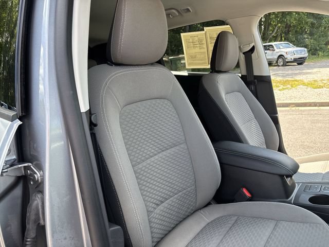 Certified 2022 Ford Escape SE w/ SE Sport Appearance Package AWD/4WD image 23