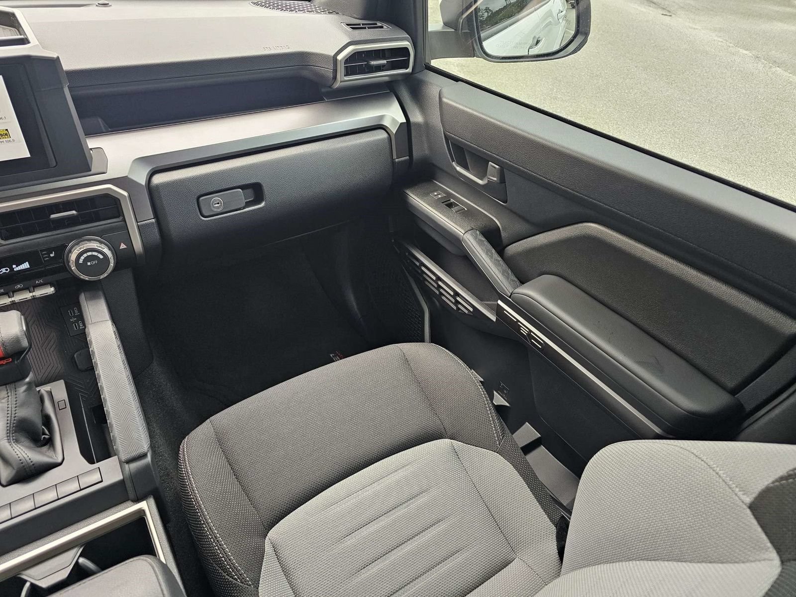 Used 2025 Toyota 4Runner TRD Sport AWD/4WD image 18