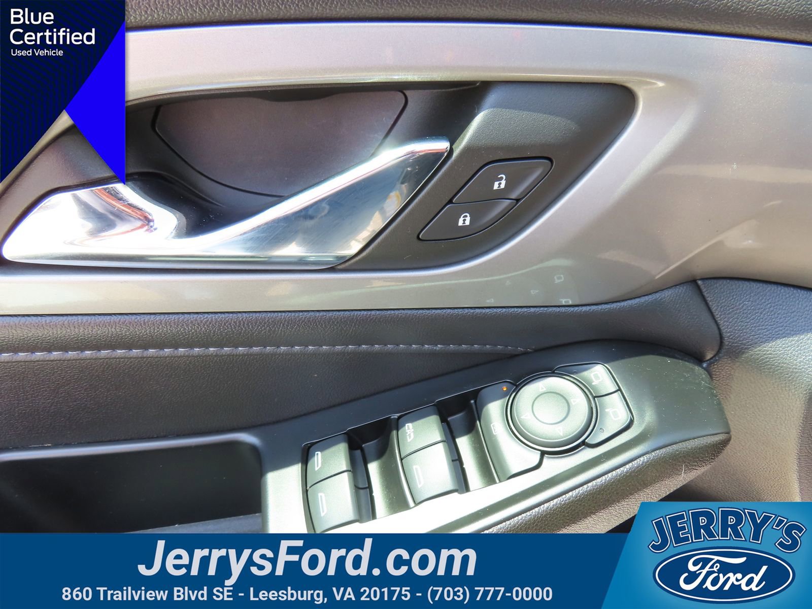 Used 2023 Chevrolet Traverse LT AWD/4WD image 13