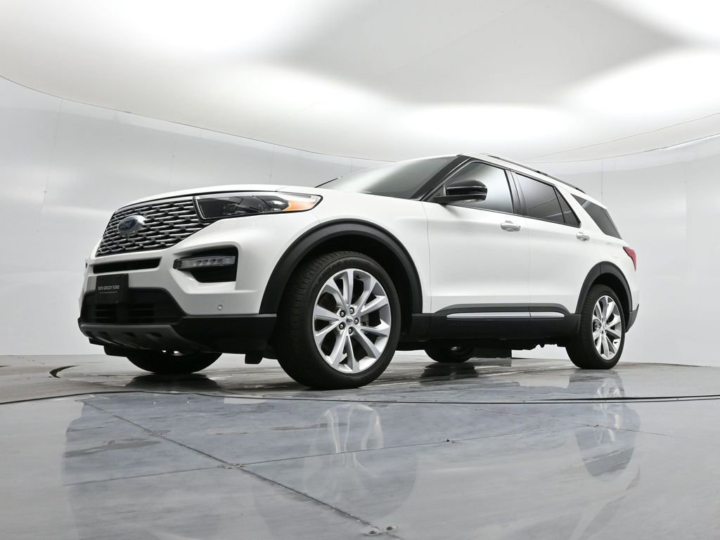 Certified 2022 Ford Explorer Platinum w/ Technology Package image 48