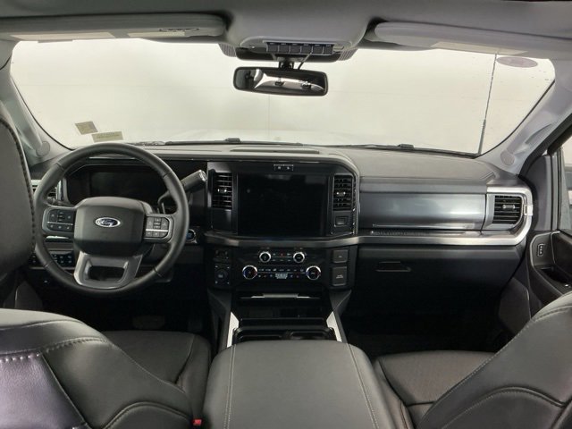 Certified 2025 Ford F350 Lariat w/ Black Appearance Package image 27