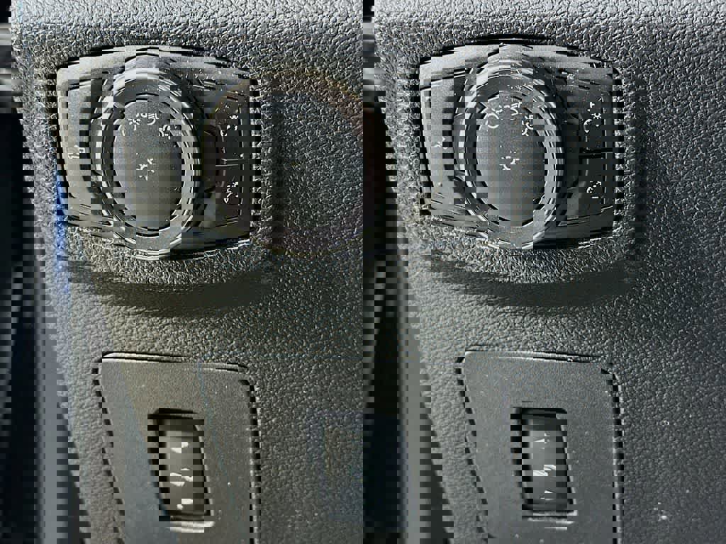 Certified 2017 Ford F150 Raptor w/ Equipment Group 802A Luxury image 26