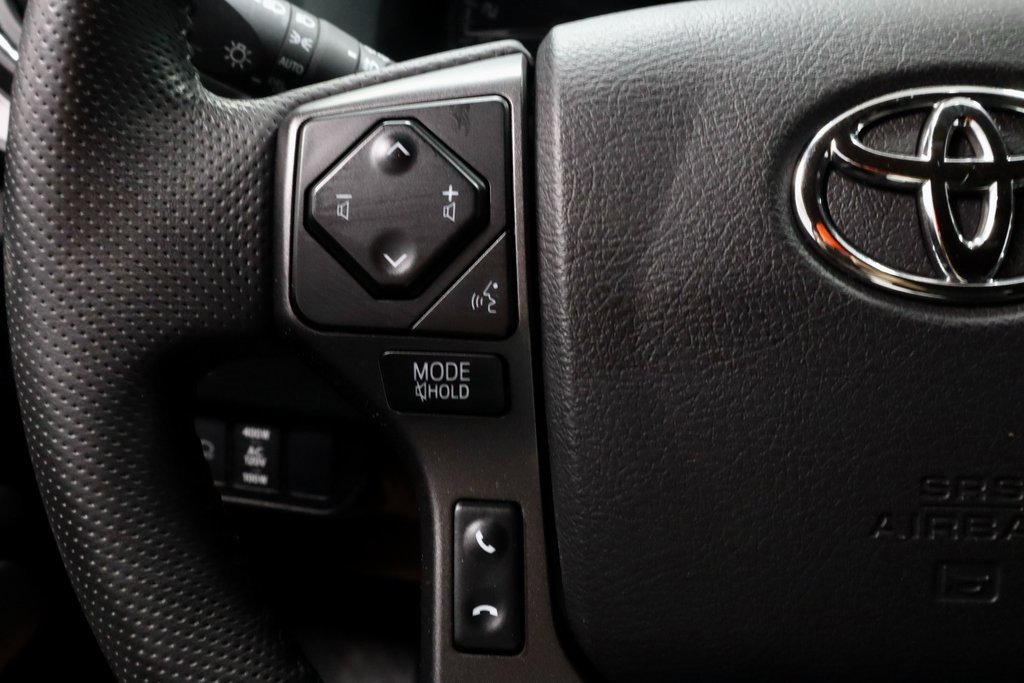 Used 2022 Toyota Tacoma TRD Sport image 26