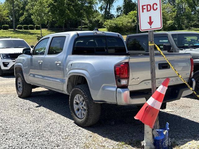 Used 2021 Toyota Tacoma SR AWD/4WD image 6
