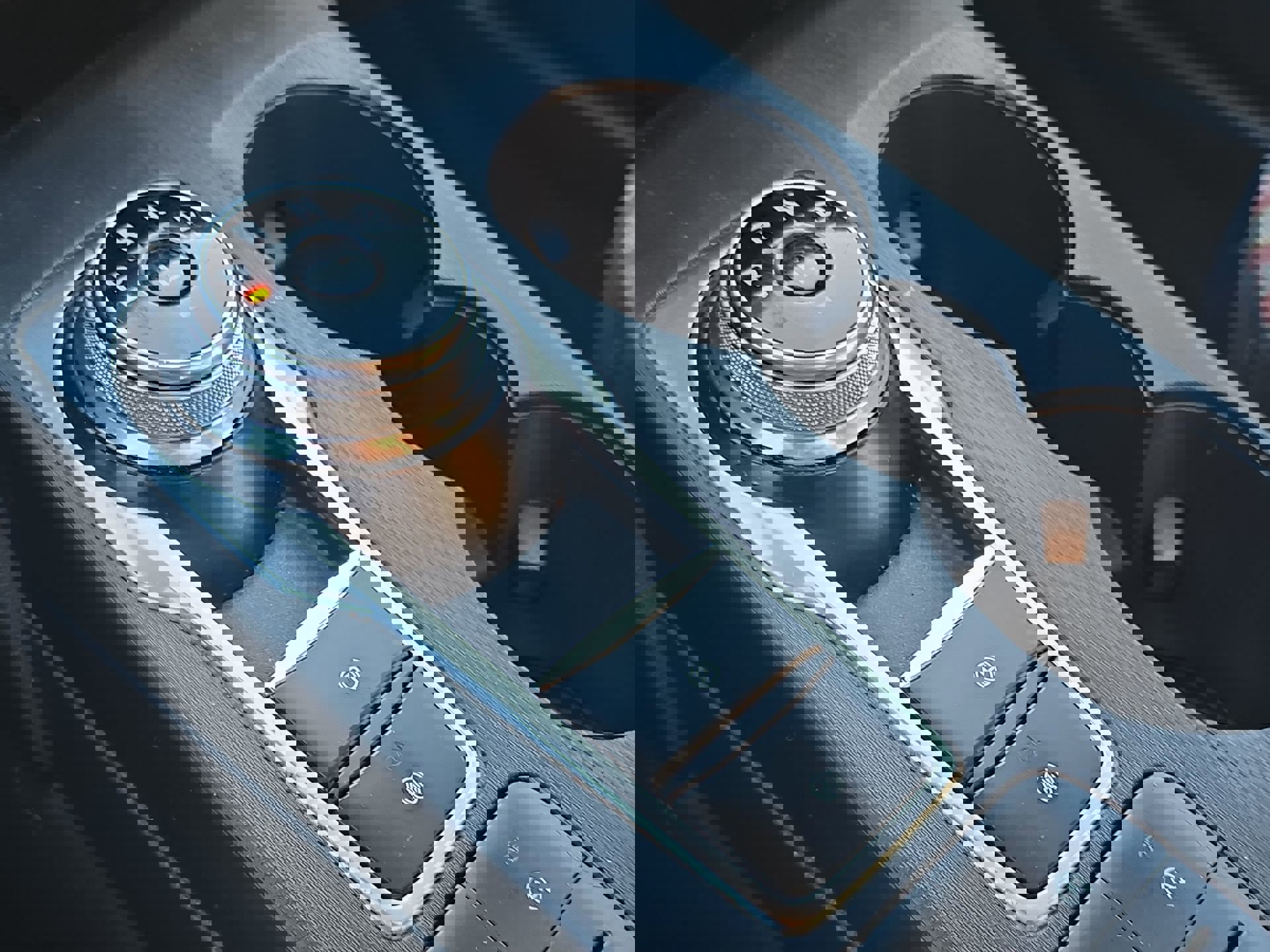 Certified 2020 Ford Escape SE image 18