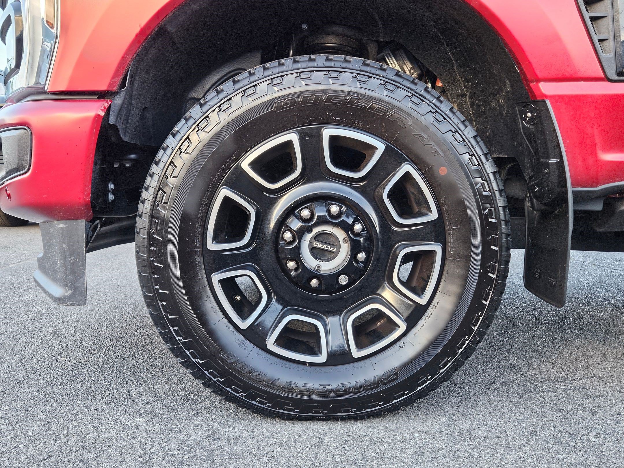 Certified 2025 Ford F250 Platinum AWD/4WD image 13