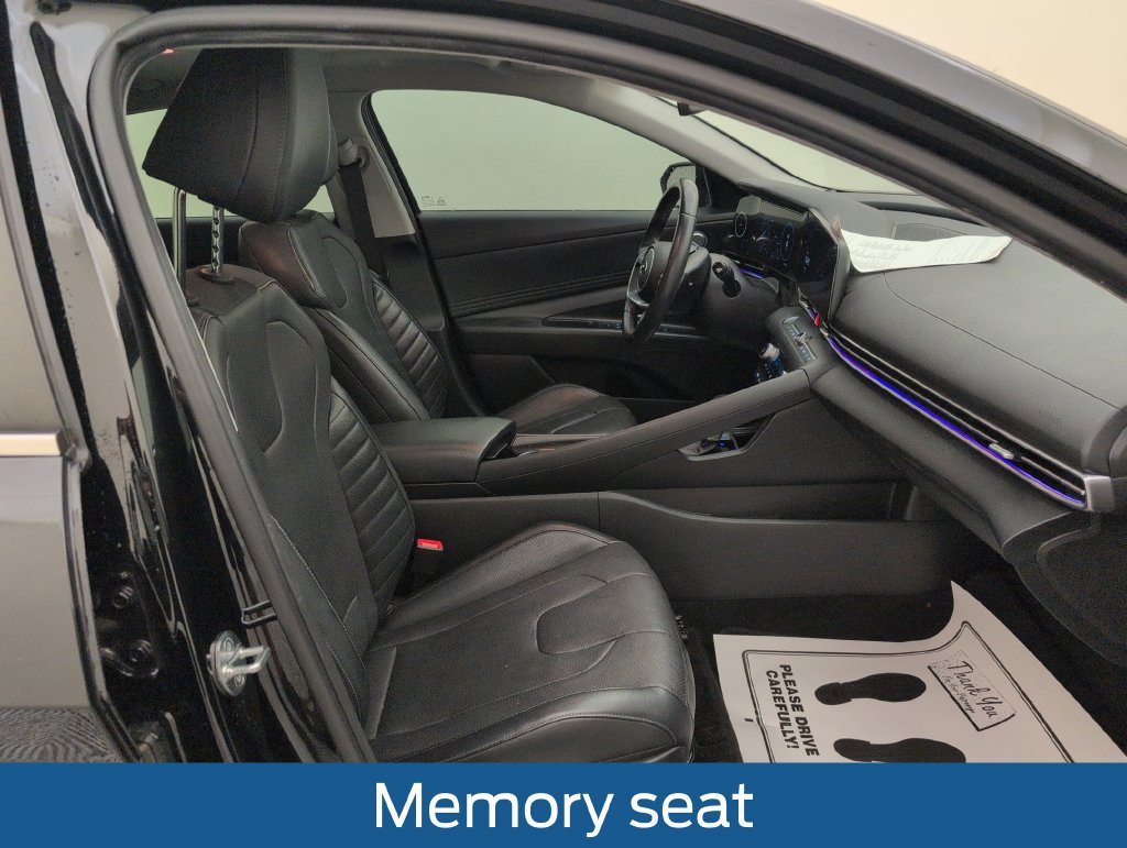 Used 2023 Hyundai Elantra Limited FWD image 16