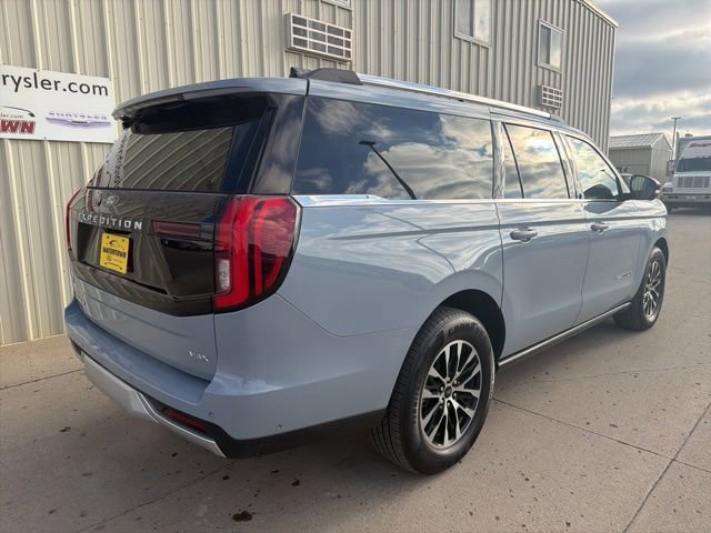 Certified 2025 Ford Expedition Max Platinum image 5