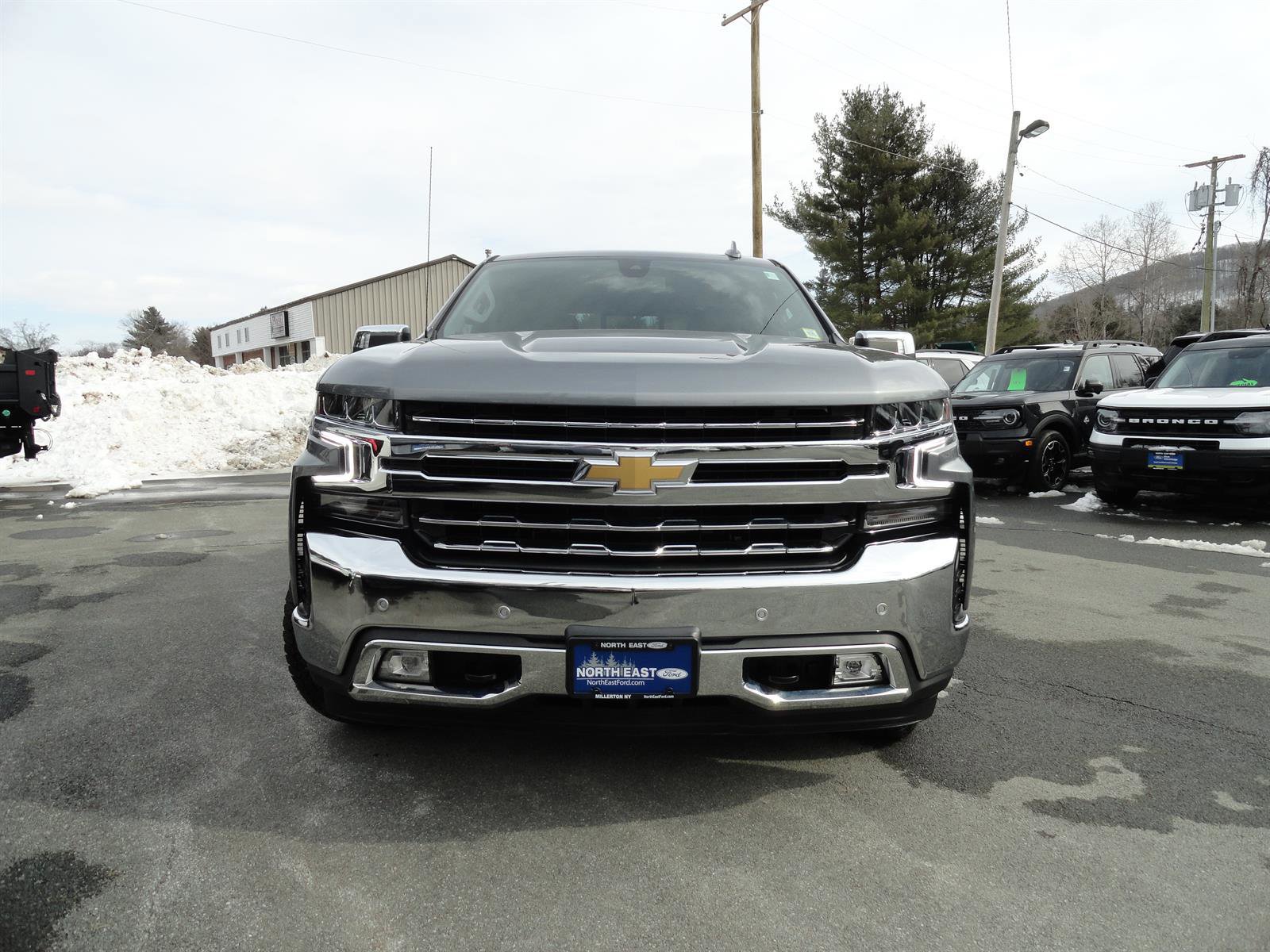 Used 2022 Chevrolet Silverado 1500 LTZ w/ LTZ Premium Package image 8