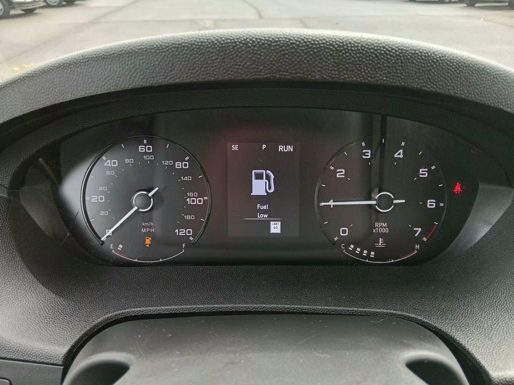 Used 2024 RAM ProMaster 2500 w/ Convenience Group FWD image 20