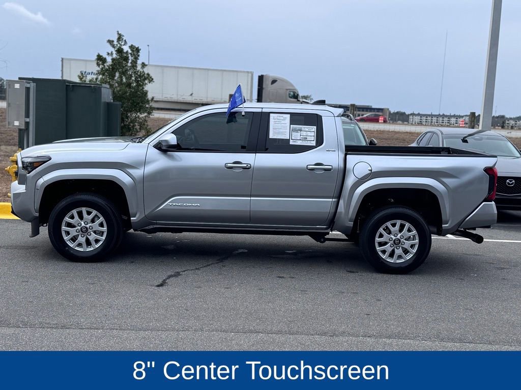 Used 2025 Toyota Tacoma SR5 image 4