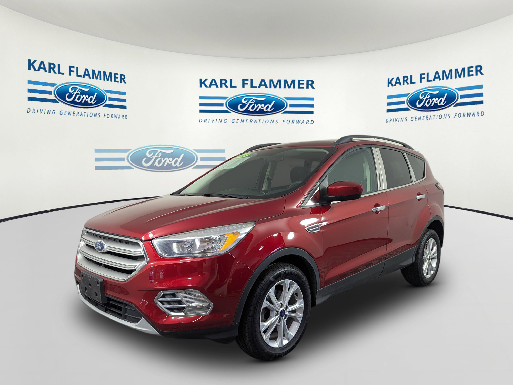 Certified 2018 Ford Escape SE FWD image 7