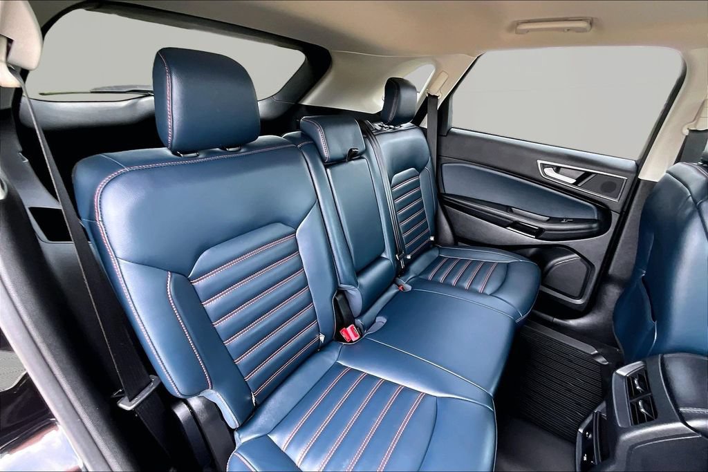 Certified 2023 Ford Edge SEL w/ Sport Appearance Package AWD/4WD image 27