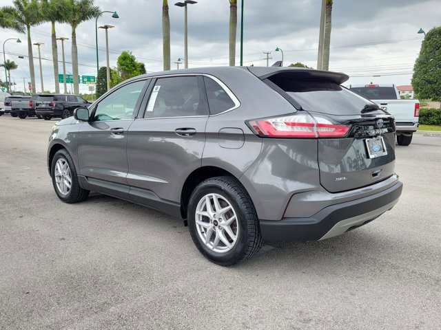 Certified 2023 Ford Edge SEL w/ Convenience Package AWD/4WD image 3