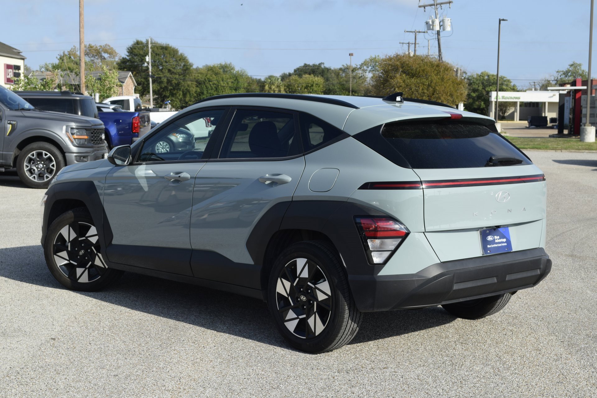 Used 2024 Hyundai Kona SEL image 8