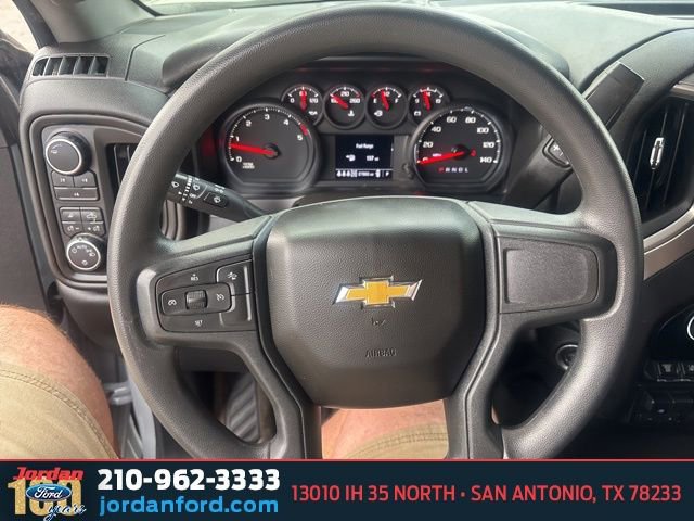 Used 2025 Chevrolet Silverado 2500 Custom w/ Custom Value Package image 20