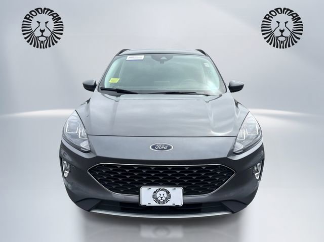 Certified 2022 Ford Escape SEL AWD/4WD image 2