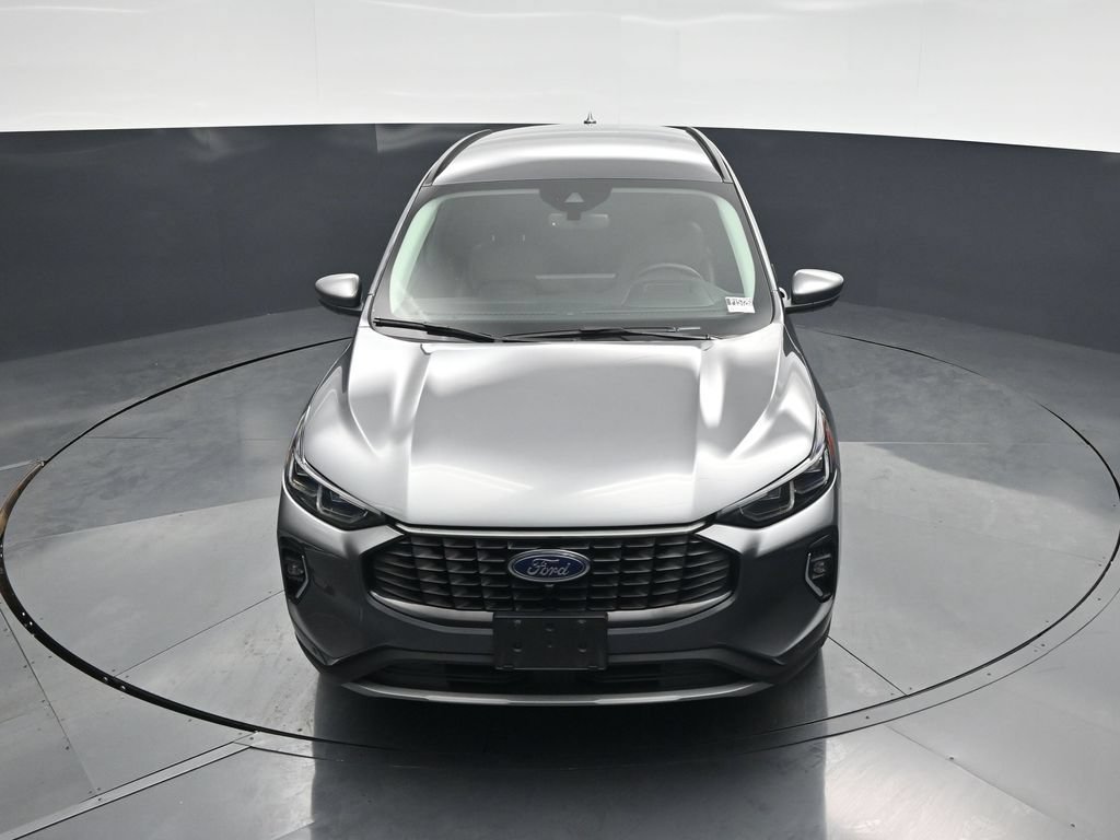 Certified 2023 Ford Escape Platinum w/ Premium Technology Package AWD/4WD image 38