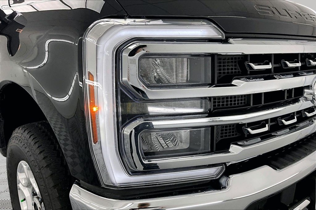 Certified 2026 Ford F250 Lariat w/ Chrome Package AWD/4WD image 30