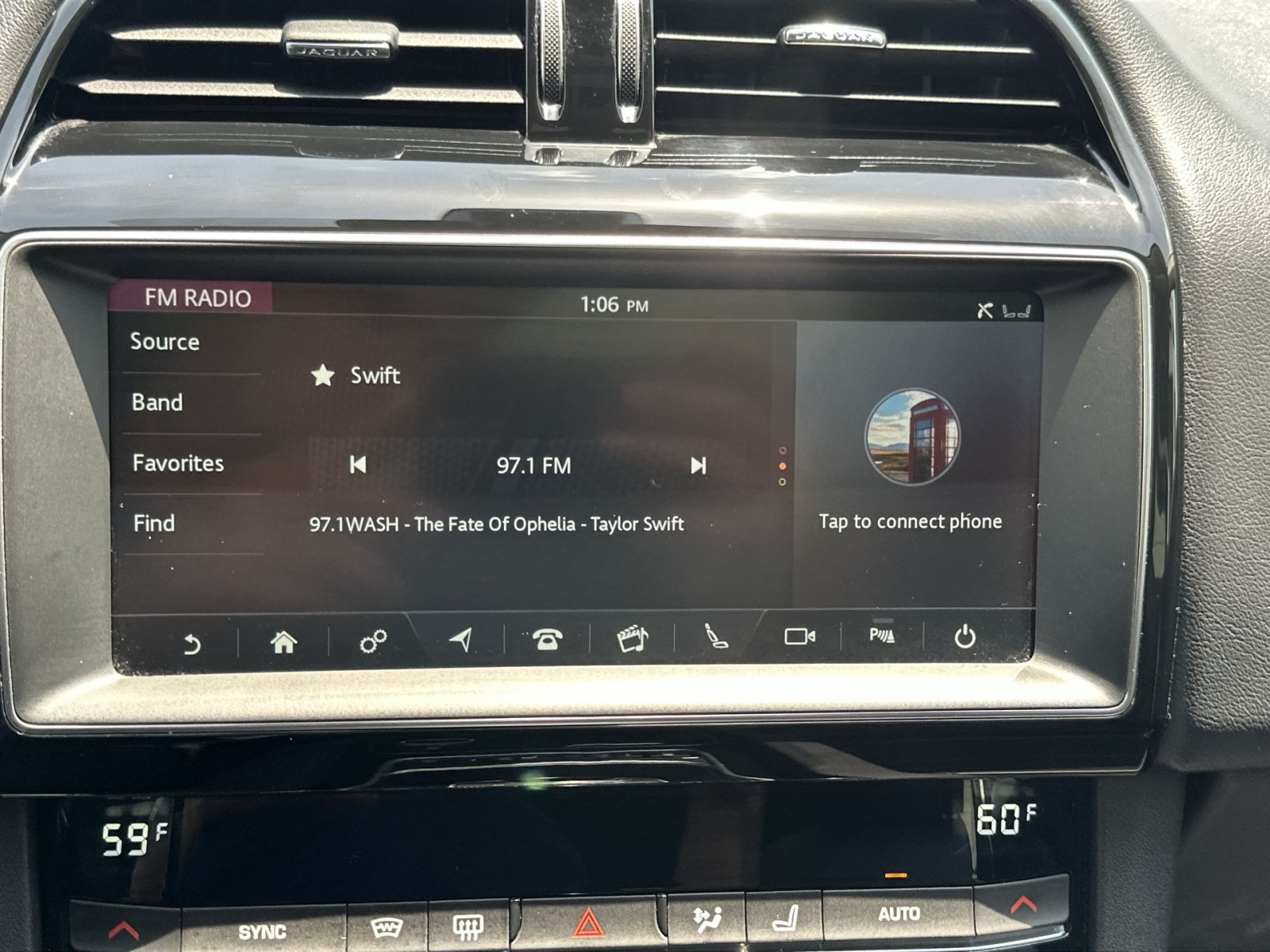 Used 2020 Jaguar F-PACE Premium AWD/4WD image 26