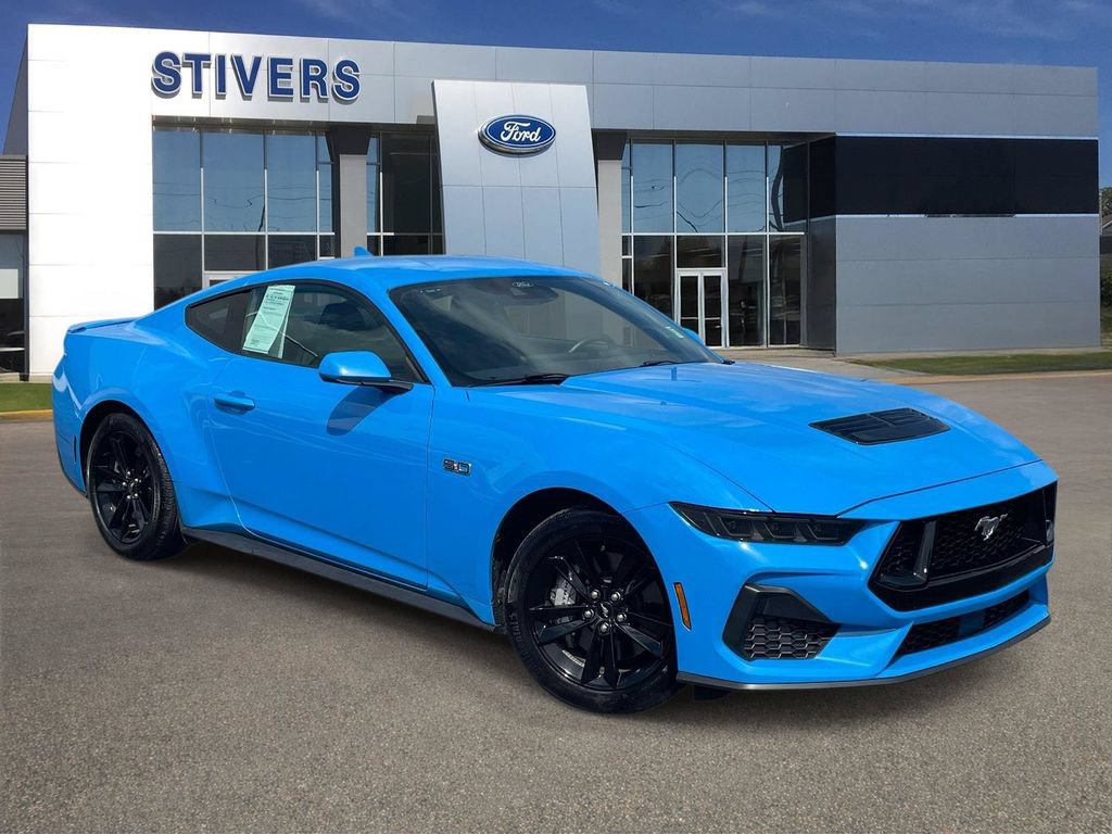 Certified 2025 Ford Mustang GT RWD image 1