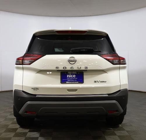 Used 2023 Nissan Rogue SV w/ SV Premium B Package AWD/4WD image 6