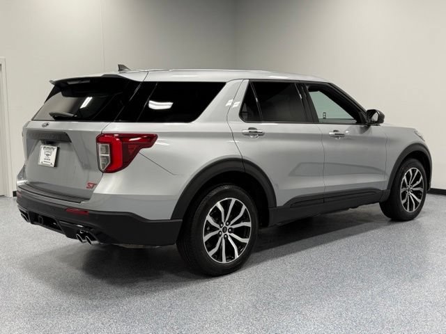 Certified 2022 Ford Explorer ST AWD/4WD image 12