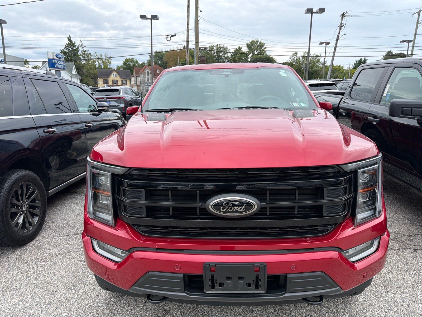 Certified 2022 Ford F150 Lariat w/ Equipment Group 502A High AWD/4WD image 2