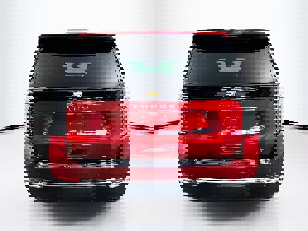 Used 2025 Chevrolet Tahoe LT w/ Comfort Package image 4