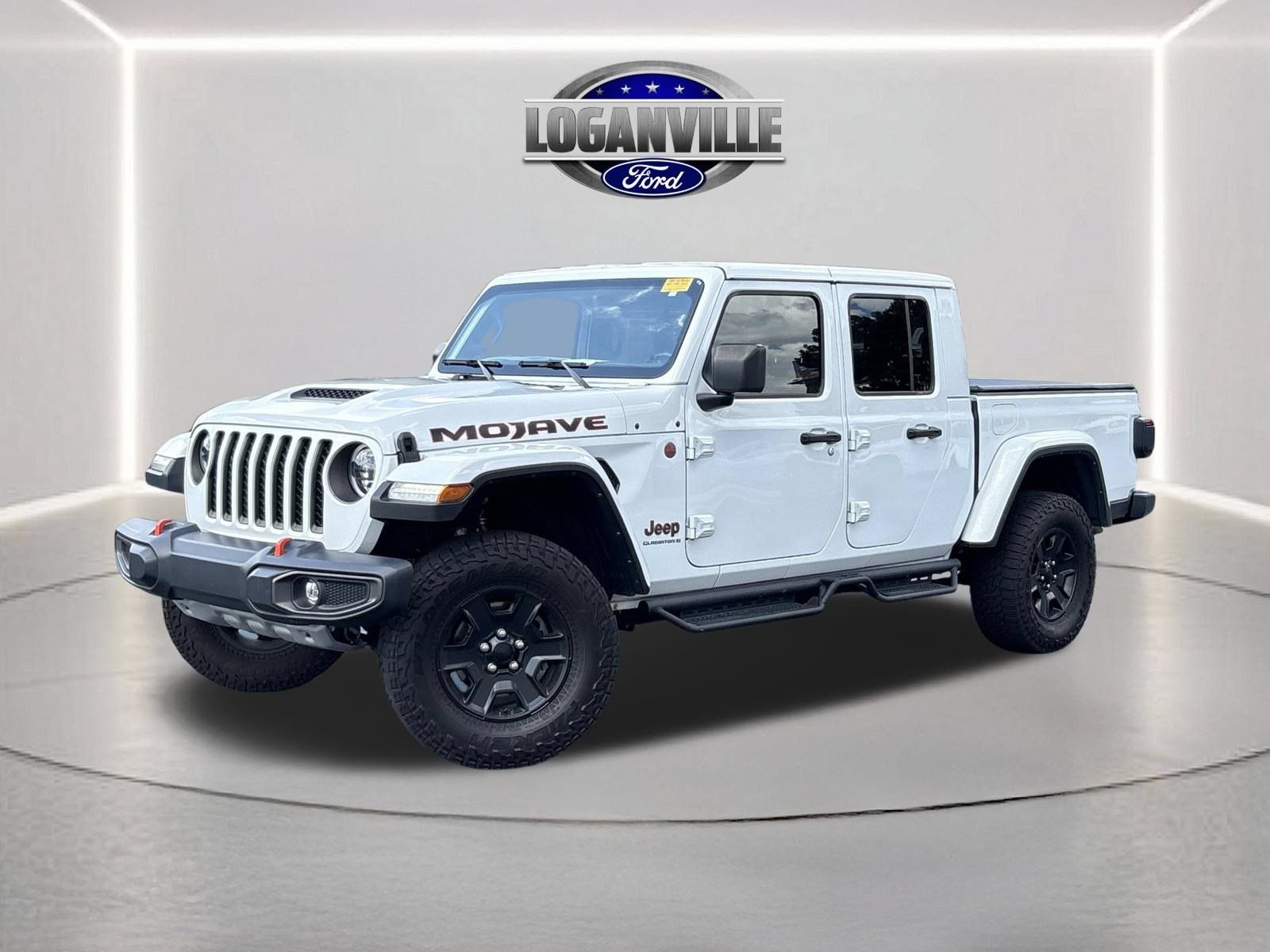 Used 2023 Jeep Gladiator Mojave w/ LED Lighting Group AWD/4WD image 1