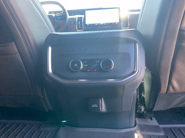 Certified 2026 Ford Expedition Max King Ranch AWD/4WD image 27