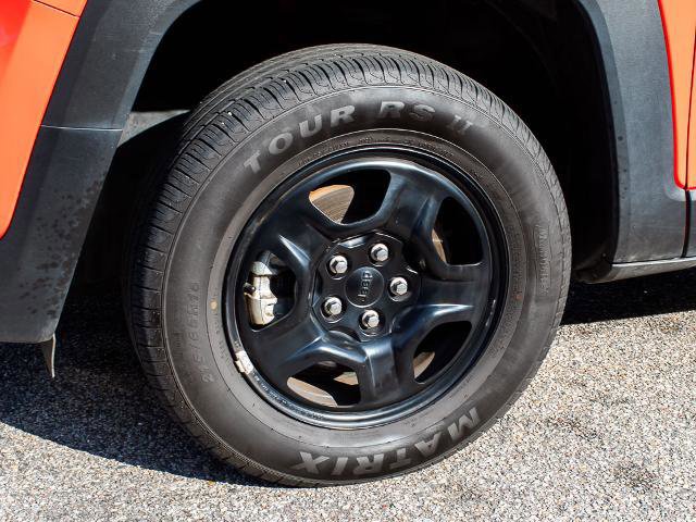 Used 2022 Jeep Renegade Sport image 5