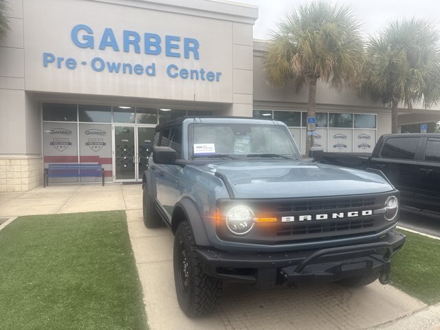 Certified 2022 Ford Bronco Black Diamond AWD/4WD image 3