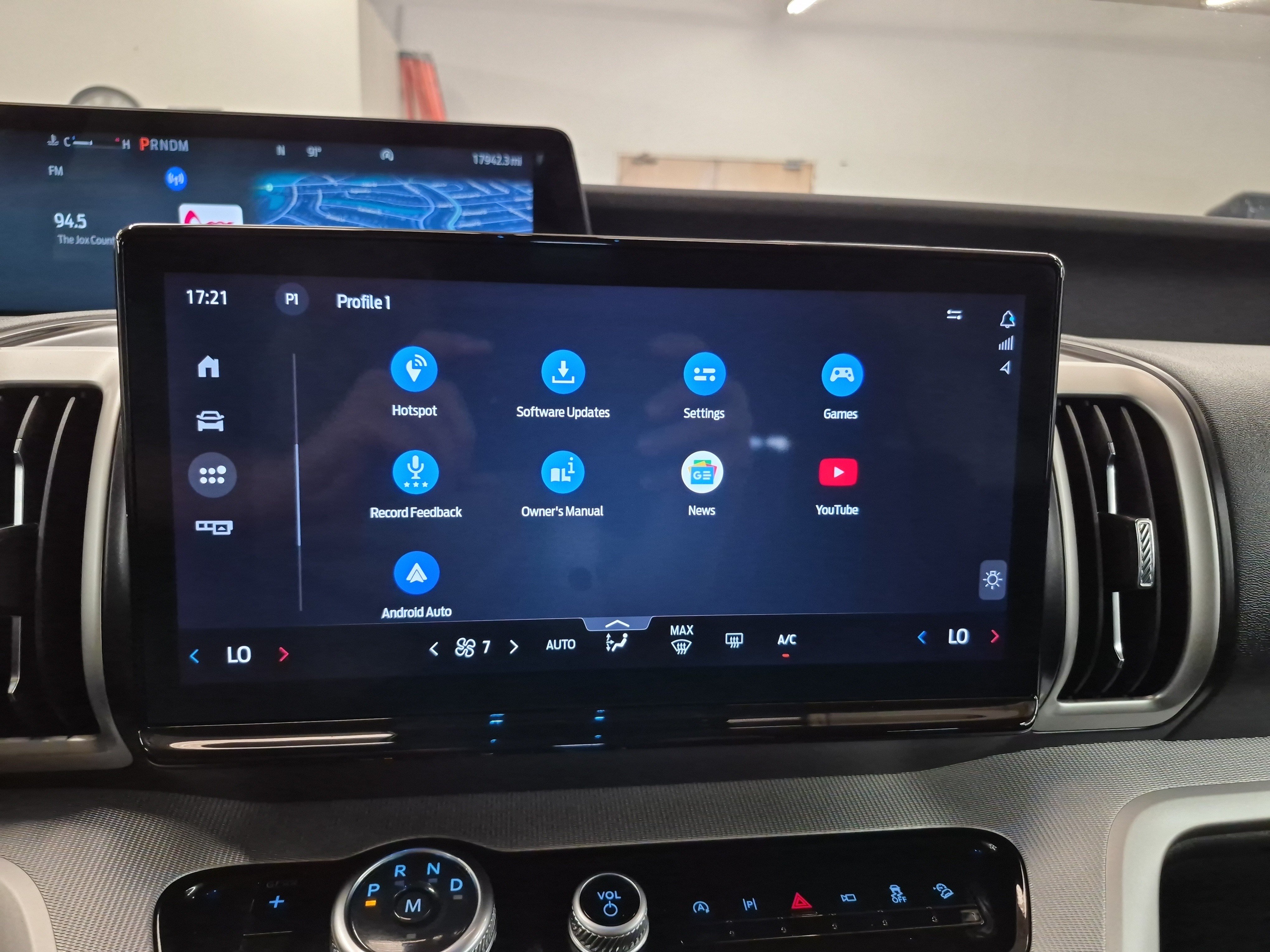 Certified 2025 Ford Expedition Max Active AWD/4WD image 39