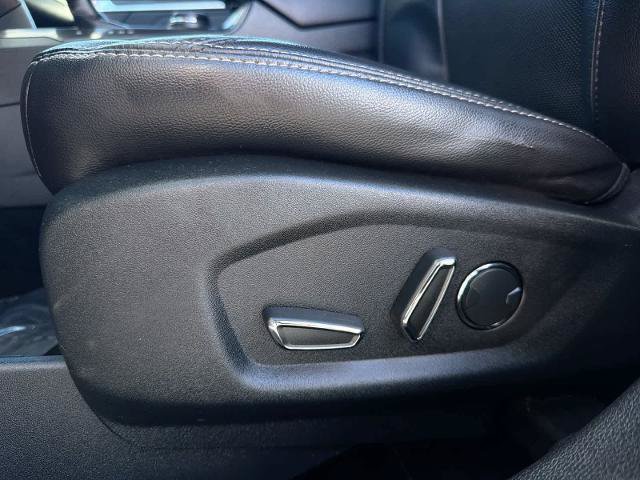 Certified 2018 Ford Explorer Limited AWD/4WD image 18