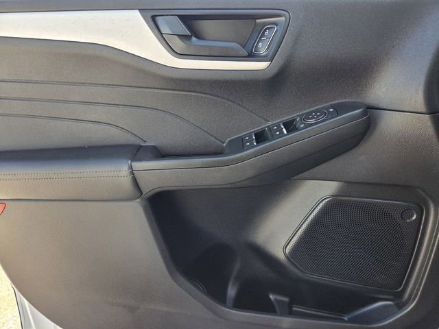 Certified 2022 Ford Escape SE w/ SE Sport Appearance Package image 22